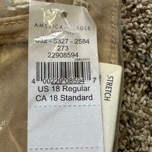 NWT American Eagle Khaki Jeggings